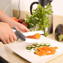 Load image into Gallery viewer, Clever Cutter 2-in-1 Food Chopper